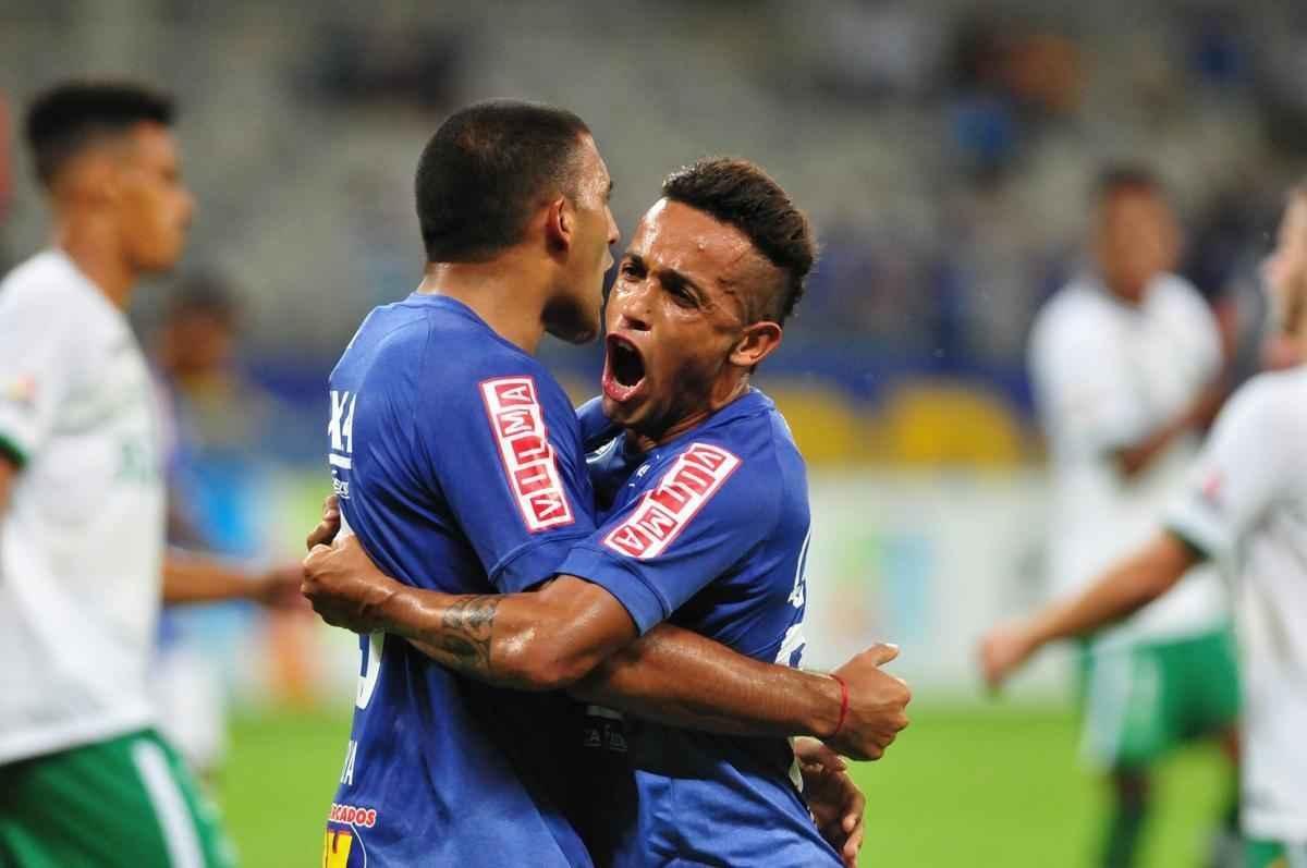Imagens do jogo entre Cruzeiro e Chapecoense, pela Primeira Liga