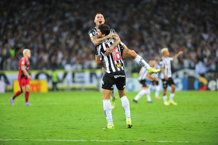 Fotos da vitria do Atltico sobre o Athletico-PR, no Mineiro, no jogo de ida da final da Copa do Brasil