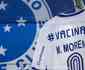 Cruzeiro vai a campo contra o América com camisa pedindo 'vacina já'
