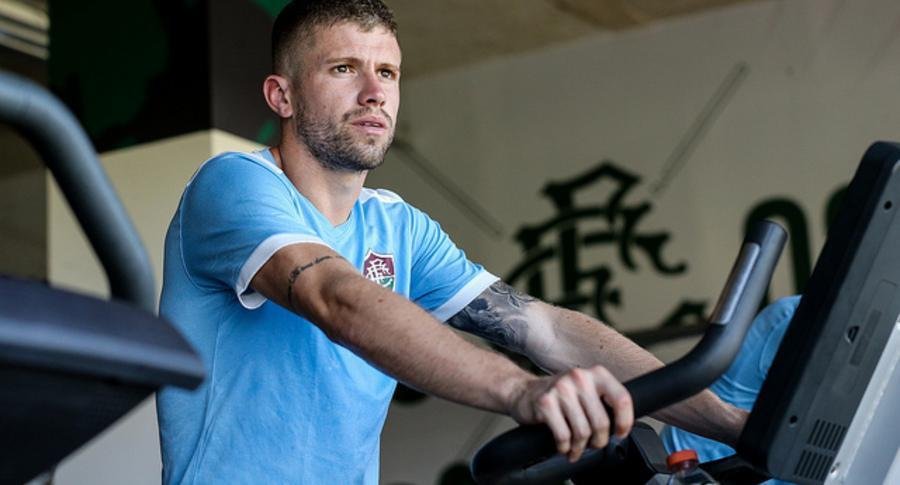 O Fluminense acertou com o atacante Caio Henrique, que estava no Paran