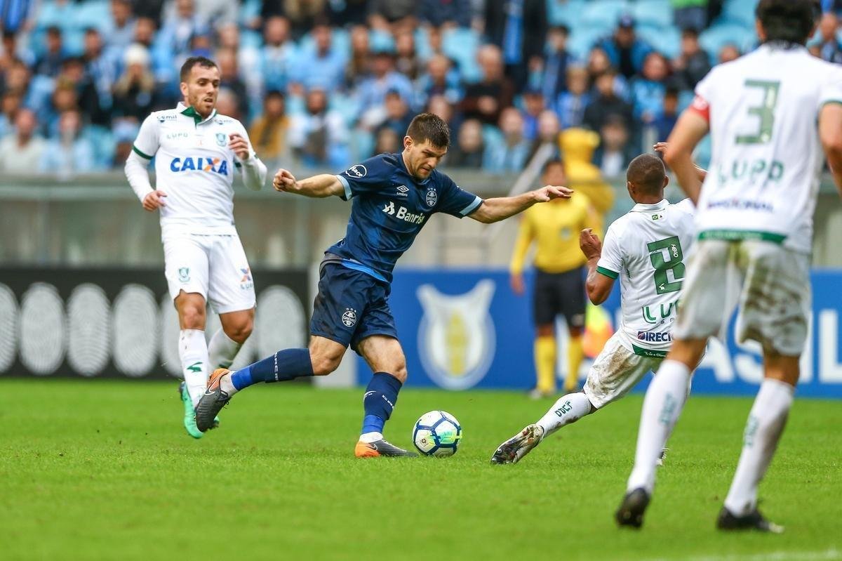 Amrica lutou muito, mas foi derrotado pelo Grmio por 1 a 0, em Porto Alegre 