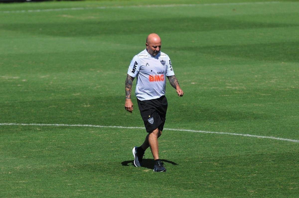 Jorge Sampaoli foi apresentado na tarde desta segunda-feira como novo tcnico do Atltico