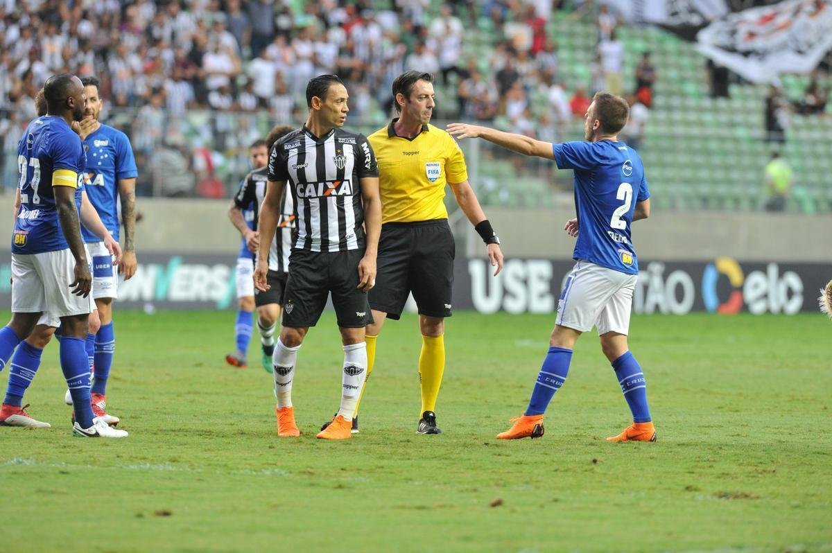 Veja imagens do clssico entre Atltico e Cruzeiro, no Independncia