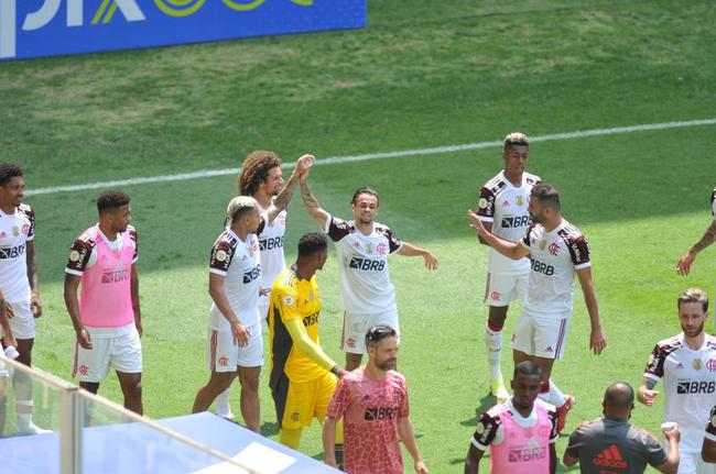 Times mineiro e carioca jogaram neste domingo pela competição nacional de pontos corridos