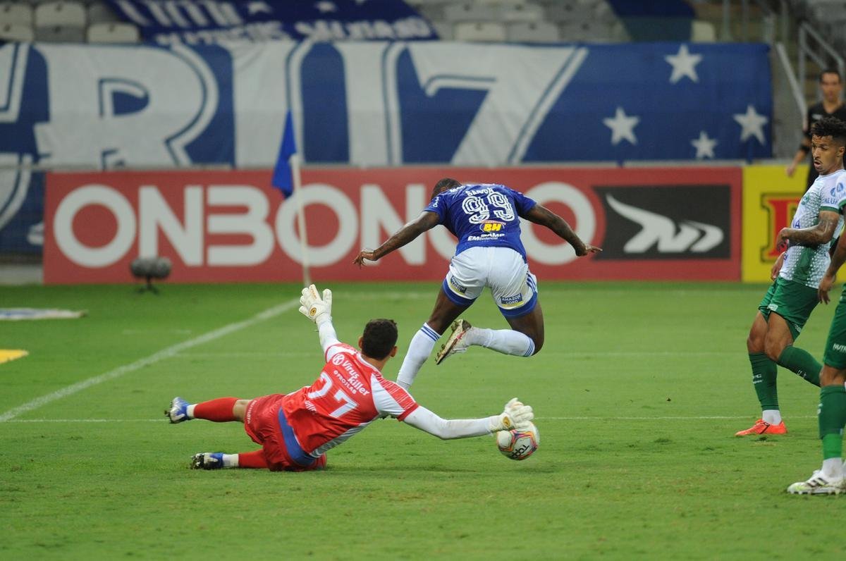 Cruzeiro empatou o jogo novamente em arremate de William Pottker: 2 a 2