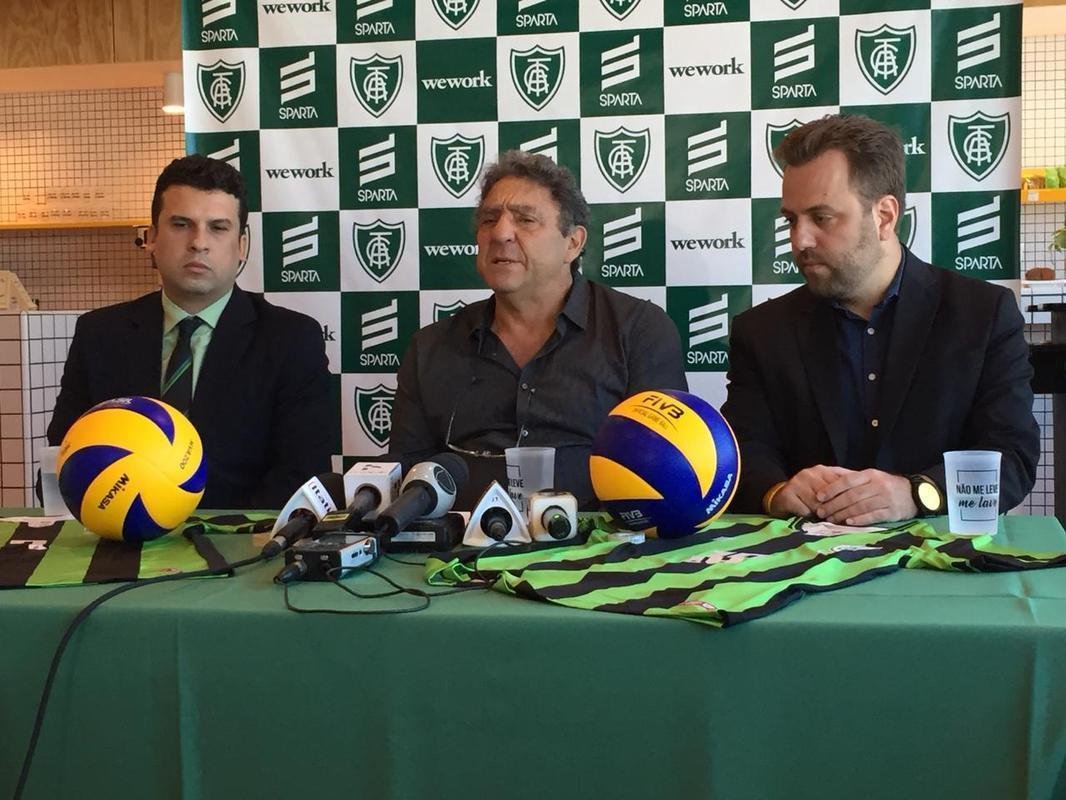 Imagens do lanamento da parceria entre Amrica e Montes Claros