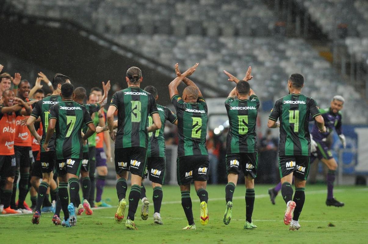 Fotos do cl�ssico entre Cruzeiro e Am�rica, no Mineir�o, em BH, pela 3� rodada do Campeonato Mineiro