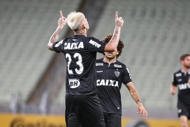 Veja imagens do empate entre Ferrovirio-CE e Atltico no Castelo