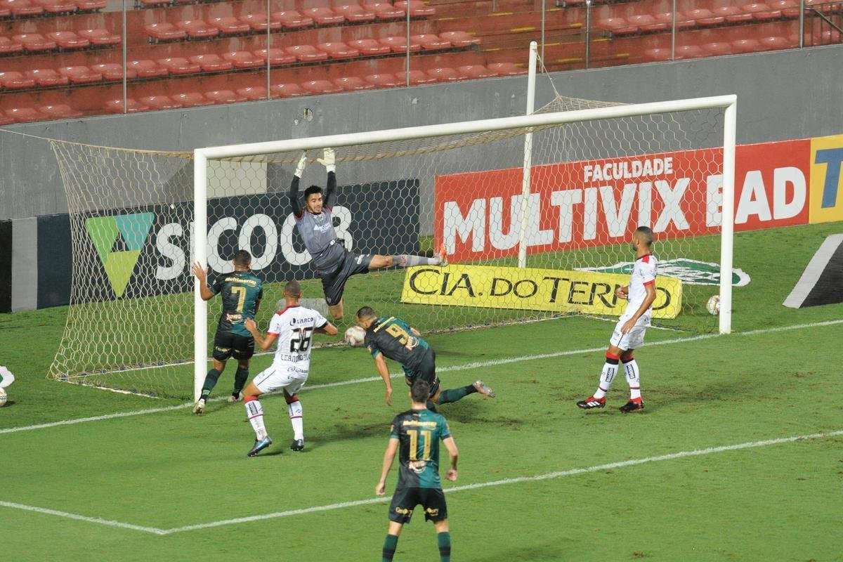 Fotos de Amrica x Vitria, no Independncia, pela 33 rodada