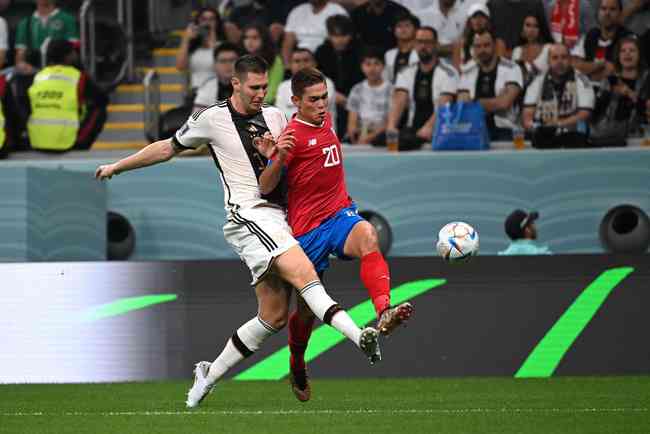 Alemanha vence Costa Rica em partida de muitos gols na abertura da Copa 2006  - Wikinotícias