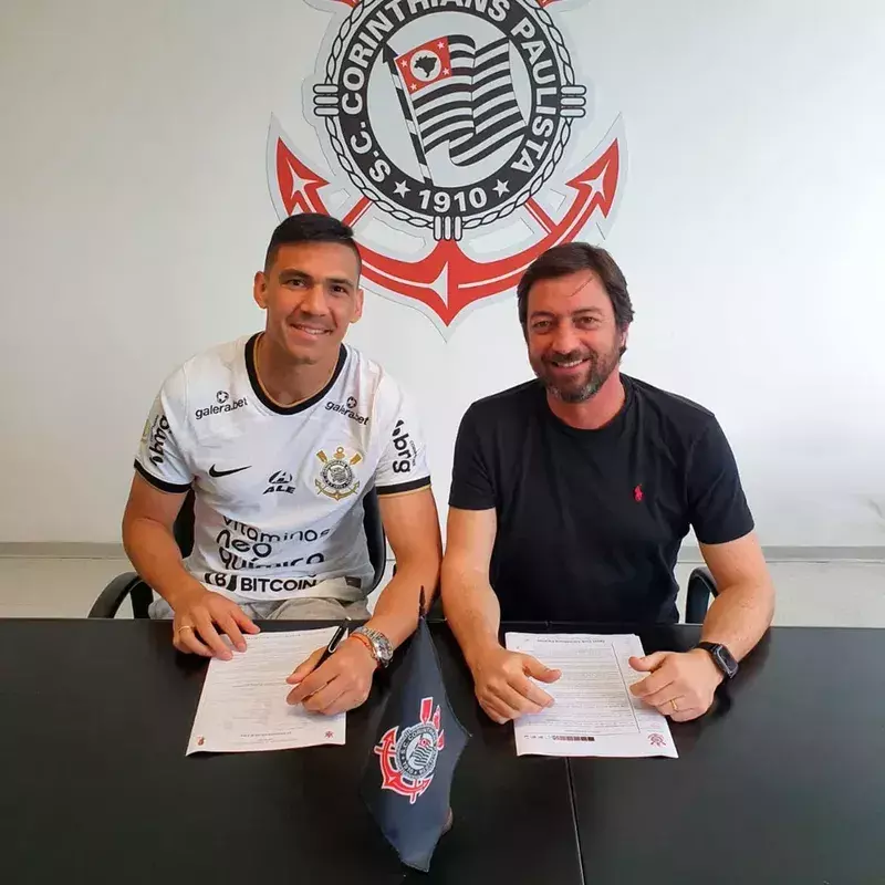 Corinthians contratou o zagueiro Balbuena
