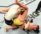 Mineira Amanda Ribas finaliza Paige VanZant e mantm embalo no UFC