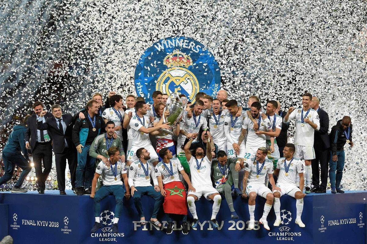 Festa do Real Madrid com a conquista da 13 Liga dos Campees, a terceira de forma seguida