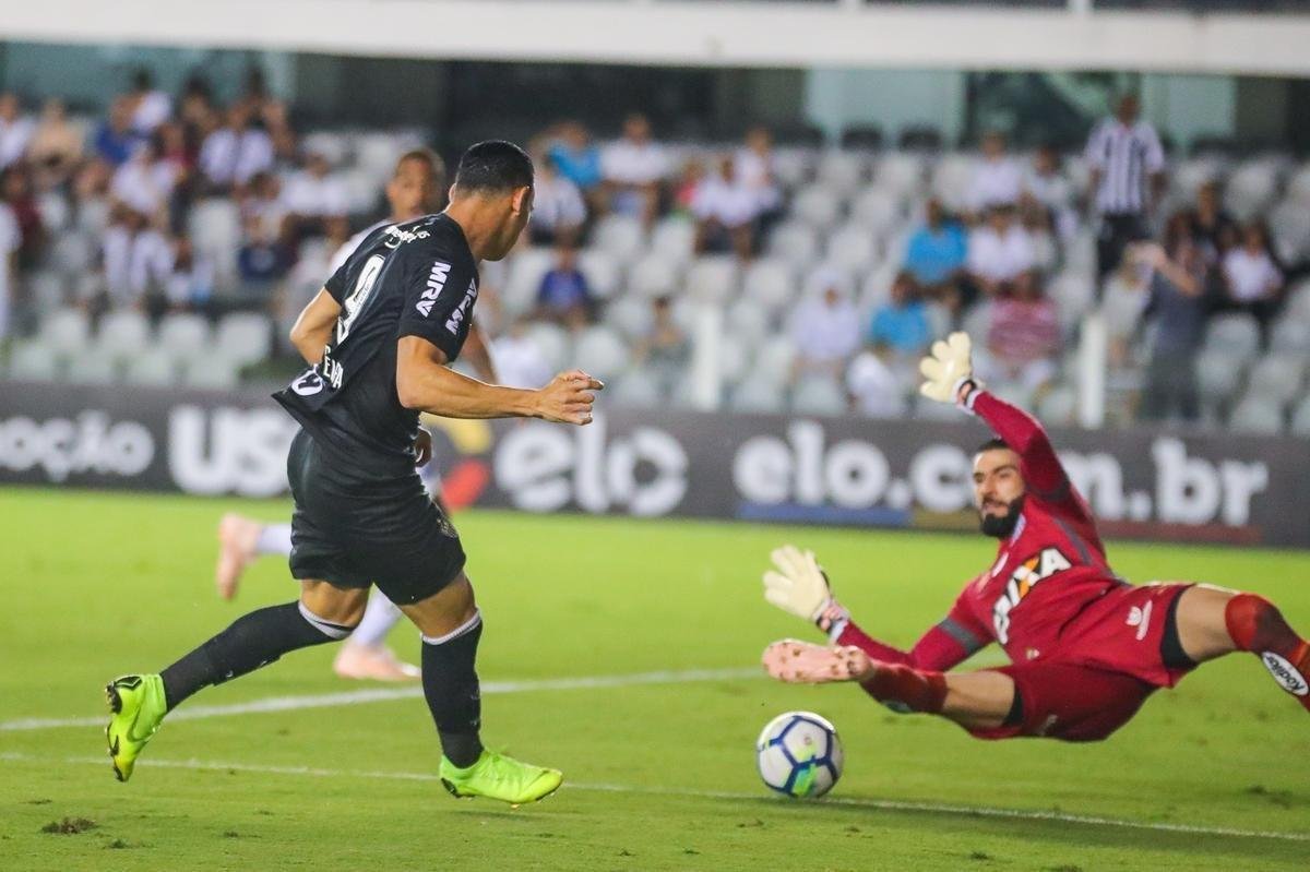 Na Vila Belmiro, Atltico  derrotado pelo Santos por 3 a 2, pela 37 rodada do Campeonato Brasileiro 