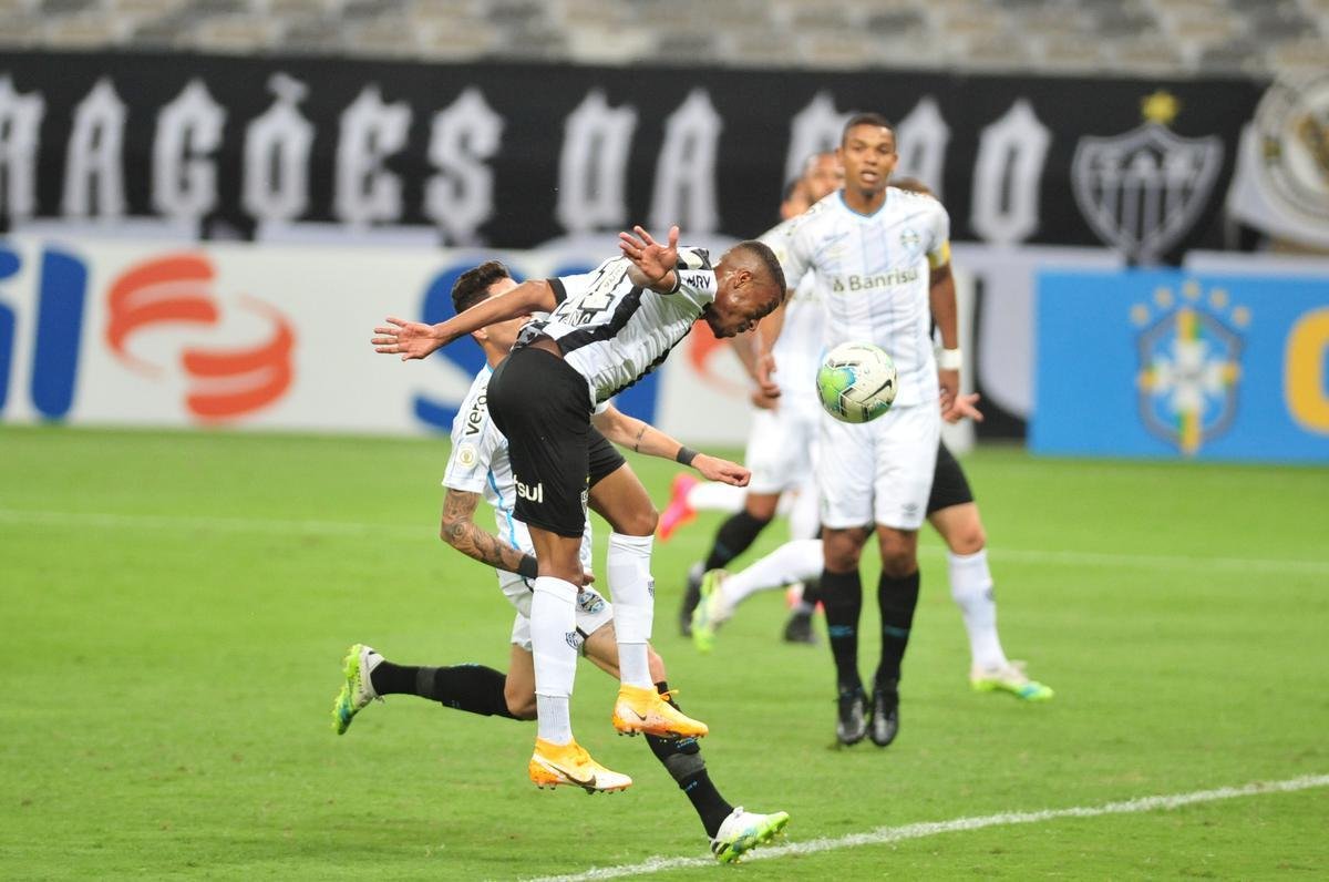 Fotos do jogo entre Atltico e Grmio, no Mineiro