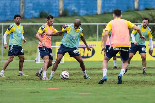 Cruzeiro treinará com os atletas do Sub-20 no sábado