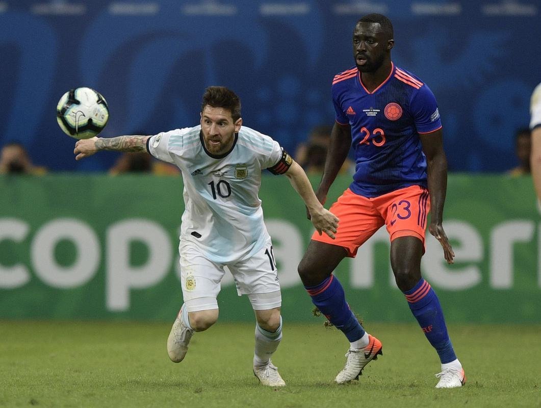 Colmbia no se intimida com Messi e estreia com grande vitria sobre Argentina