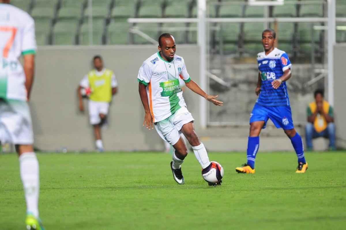 Imagens do jogo entre Amrica e URT, pelo Campeonato Mineiro, no Independncia