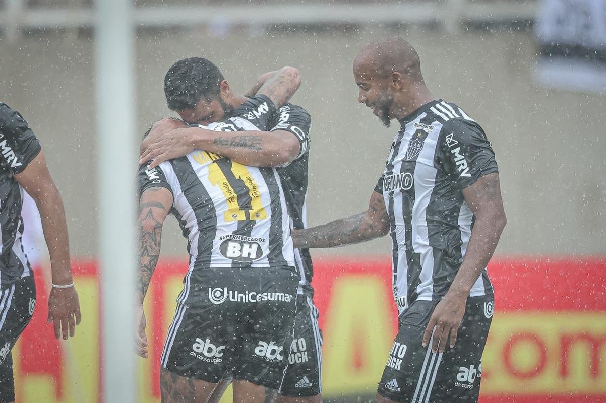 Tombense x Atltico: fotos do jogo pelo Campeonato Mineiro