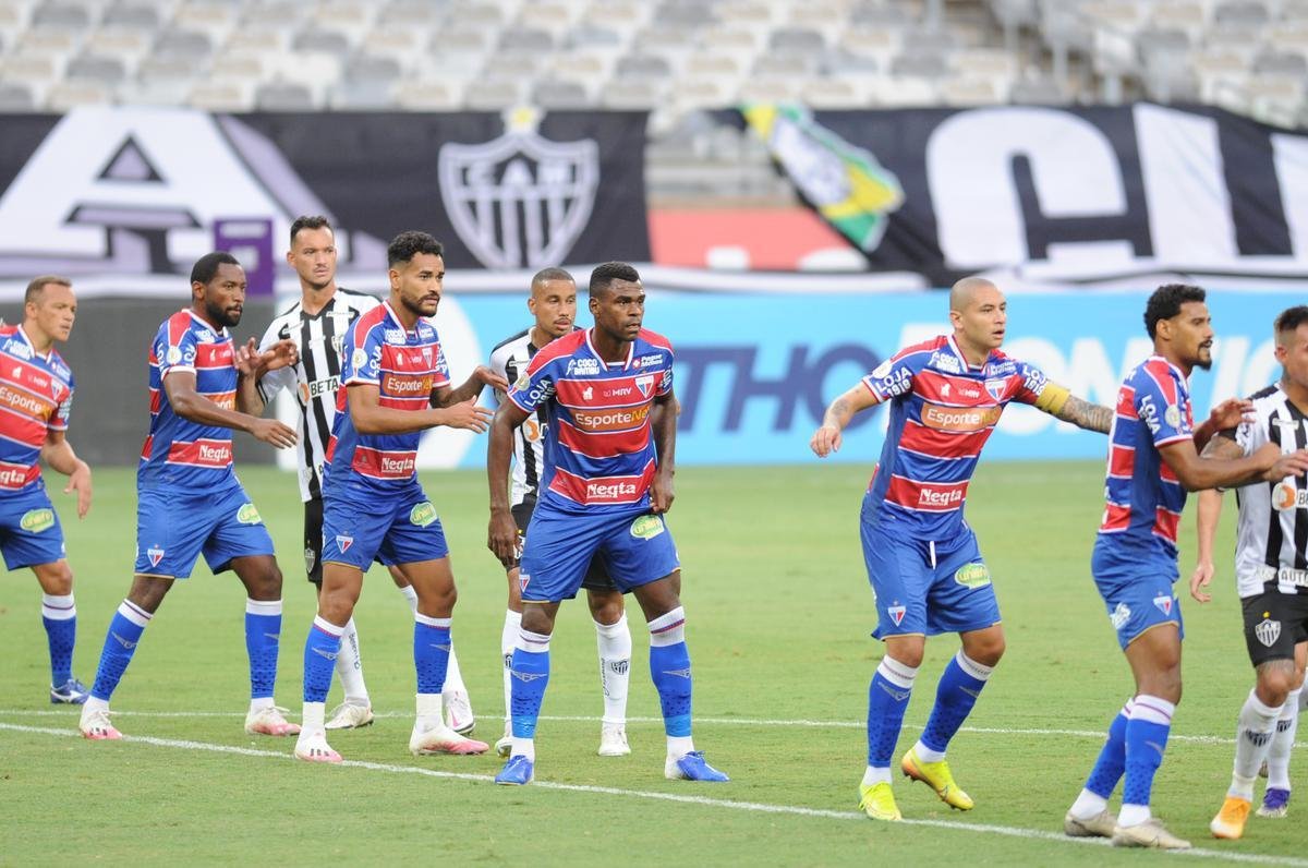 Fotos do duelo entre Atltico e Fortaleza, no Mineiro, em Belo Horizonte, pela 33 rodada do Campeonato Brasileiro