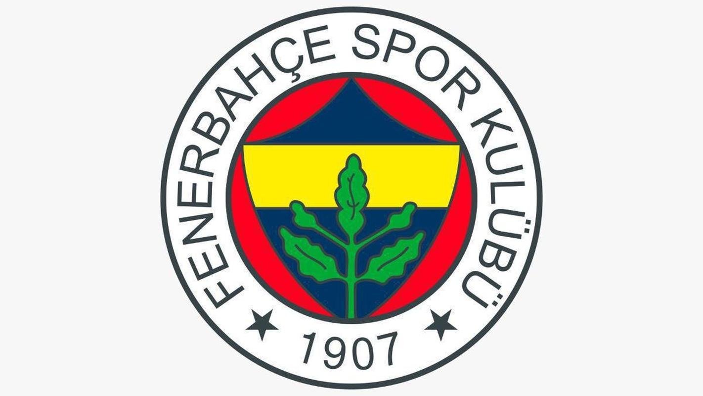 Fenerbahe, da Turquia, teve quatro gols: Enner Valencia (3), Batshuayi (1)