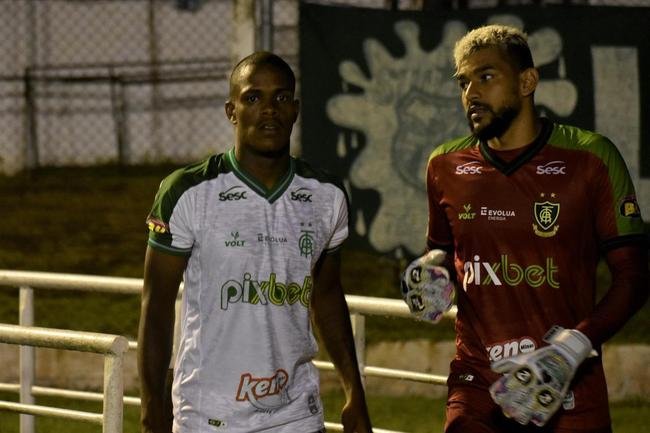 Caldense e Amrica abriram o Campeonato Mineiro em Poos de Caldas