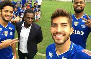 Jogadores do Cruzeiro fizeram a foto do ttulo da Copa do Brasil