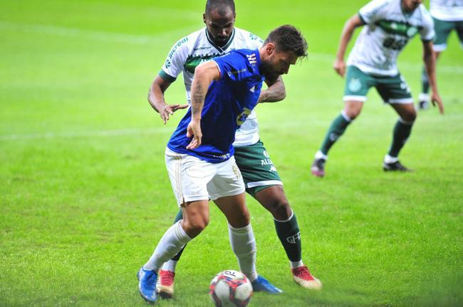 Fotos do jogo entre Cruzeiro e Guarani, no Mineiro, em Belo Horizonte, pela oitava rodada da Srie B do Campeonato Brasileiro de 2021