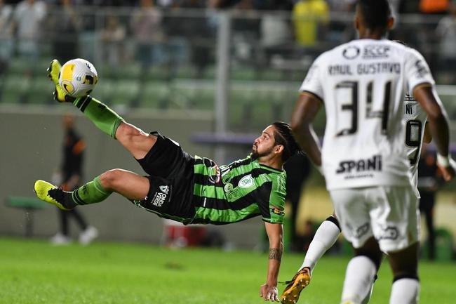 Fotos do jogo entre Amrica e Corinthians