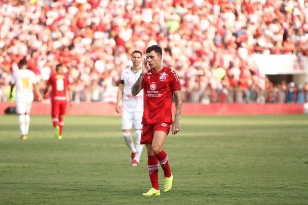 Náutico e Sampaio Corrêa iniciaram a decisão da Série C neste domingo