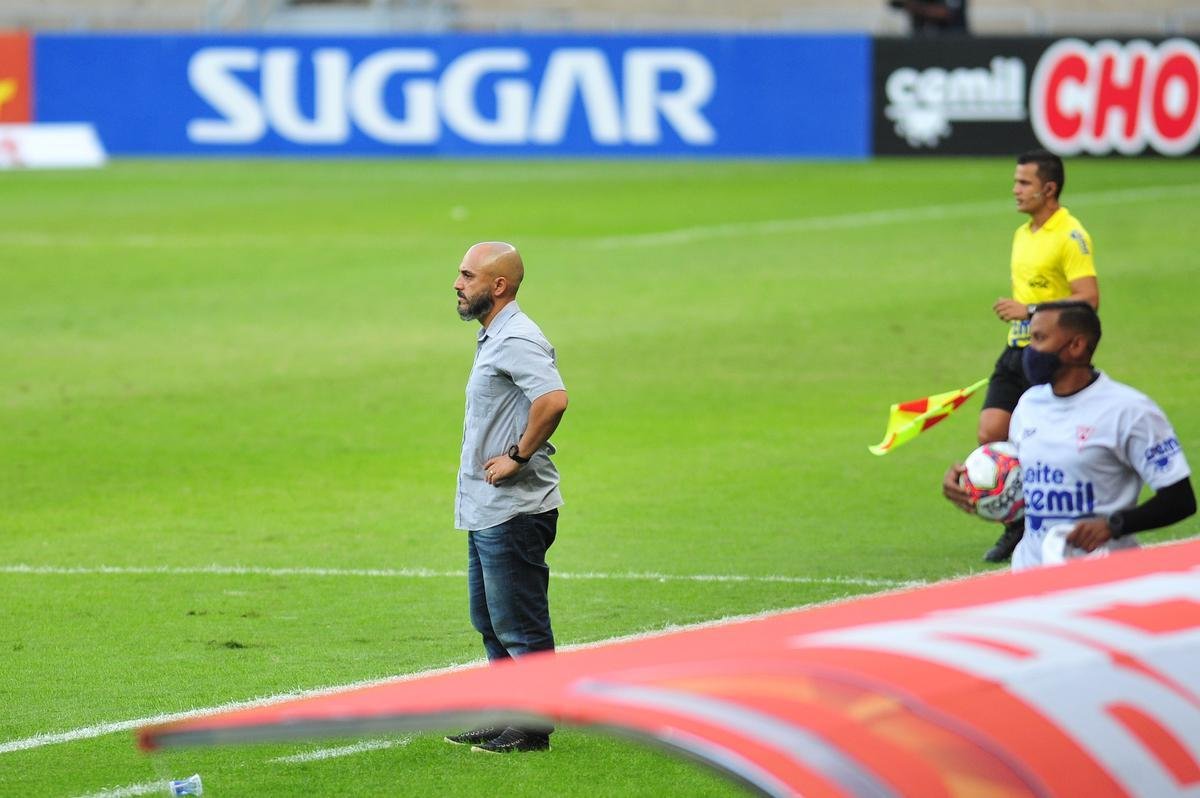 Fotos do jogo entre Atltico e Tombense, neste sbado, pela semifinal do Campeonato Mineiro