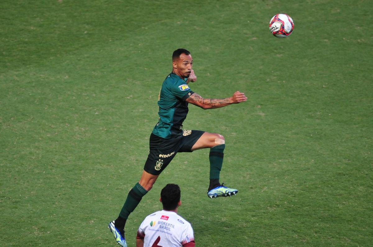 Fotos do jogo entre Amrica e Patrocinense, no Independncia, em Belo Horizonte, pela oitava rodada do Campeonato Mineiro de 2021.