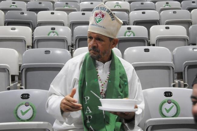 Fotos da torcida do Fluminense na partida de volta das oitavas de final da Copa do Brasil, no Mineiro, contra o Cruzeiro