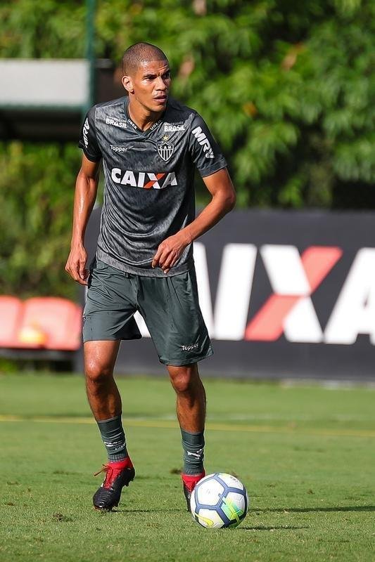 Fotos do ltimo treino comandado por Thiago Larghi no Atltico