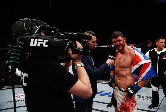 Spider voltou ao UFC com rev�s. Brasileiro chegou a derrubar Bisping com uma joelhada, achou que tinha vencido por nocaute, mas round havia encerrado. No fim, brasileiro acabou perdendo luta por pontos
