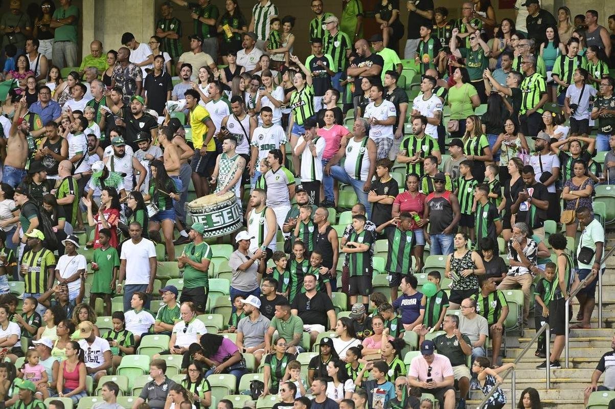 No Independncia, Amrica vence Tombense por 3 a 1, de virada, pela oitava rodada do Campeonato Mineiro 