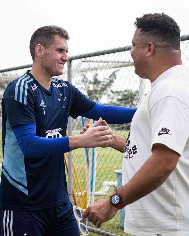 Chegou a hora da glória, de fazer história. Cruzeiro x Vasco. A Minas FM  transmite. - Portal MPA