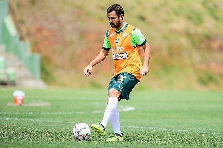 David (volante) - contratado em 2017, fez 13 partidas no ano. Apesar de ter atuado pouco, conta com a confiana do tcnico Enderson Moreira e, consequentemente, estendeu sua ligao com o Amrica para 2018.