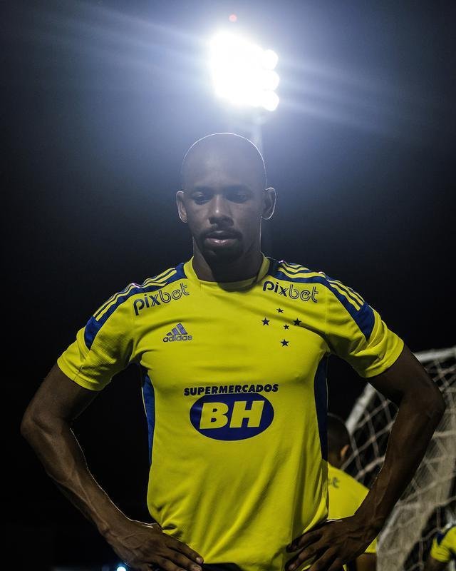 Treino do Cruzeiro no Estdio Lindolfo Monteiro, em Teresina, antes da partida contra o Tuntum, no interior do Par, pela segunda fase da Copa do Brasil
