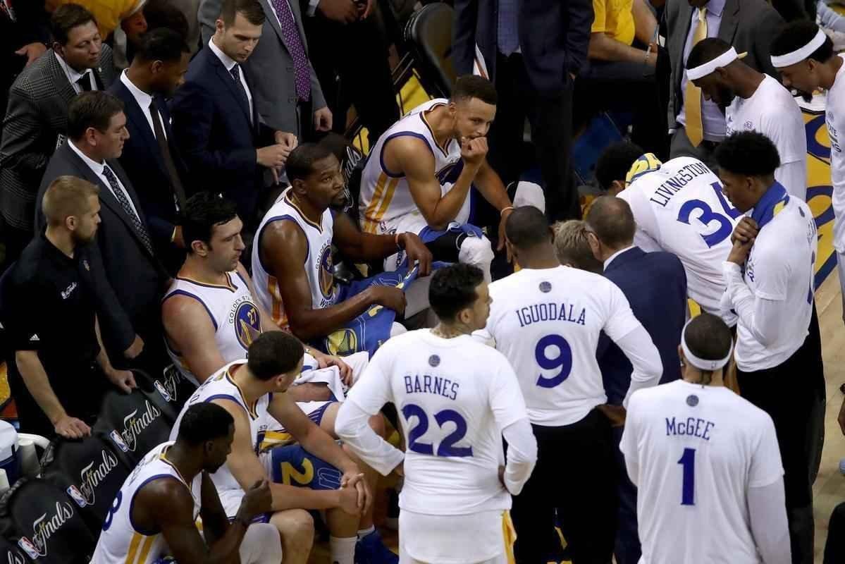Golden State Warriors e Cleveland Cavaliers disputaram as finais desta temporada na NBA