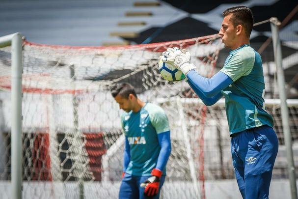 Fotos do último treinamento do Cruzeiro no Estádio do Arruda, no Recife, antes de jogo contra o Sport