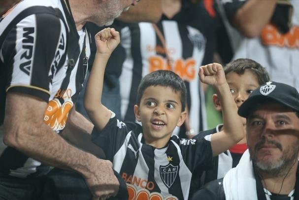 Lance de Atltico x Chapecoense, jogo vlido pelo Campeonato Brasileiro