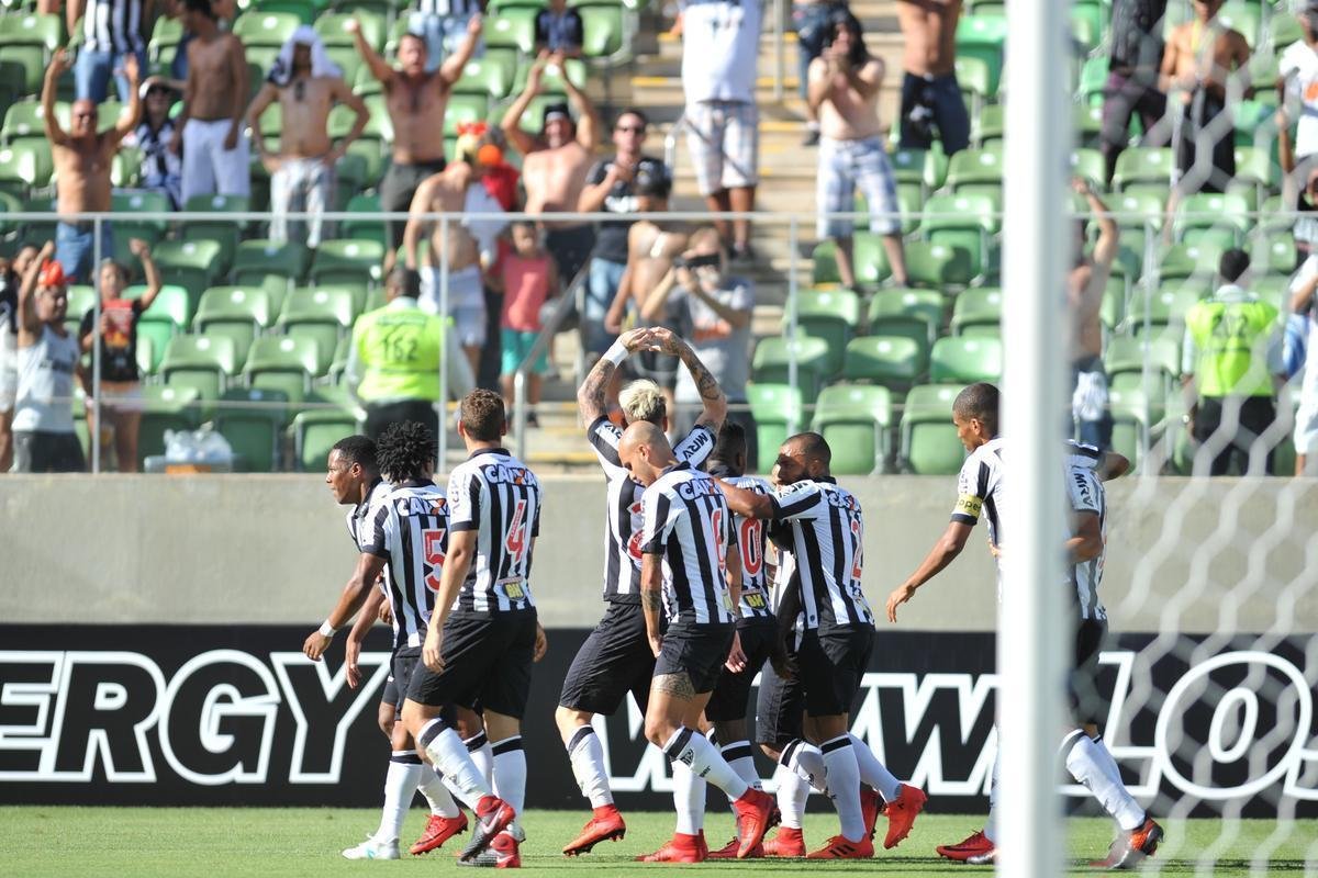 Atltico comeou arrasador e abriu 3 a 0 com gols de Elias (2) e Rger Guedes