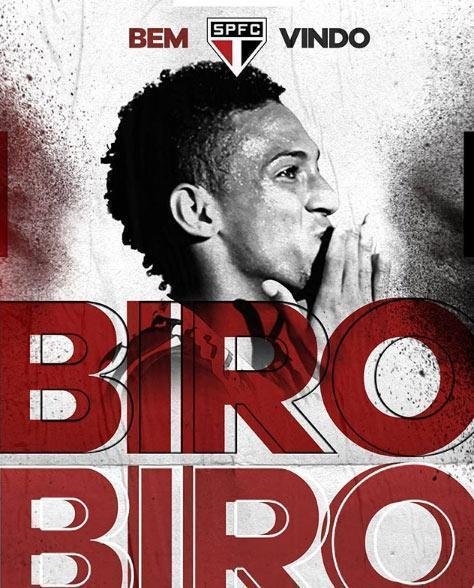 O atacante Biro Biro, revelado pelo Fluminense, foi anunciado oficialmente pelo So Paulo. O jogador estava no Shanghai Shenxin e defender o Tricolor at 2022