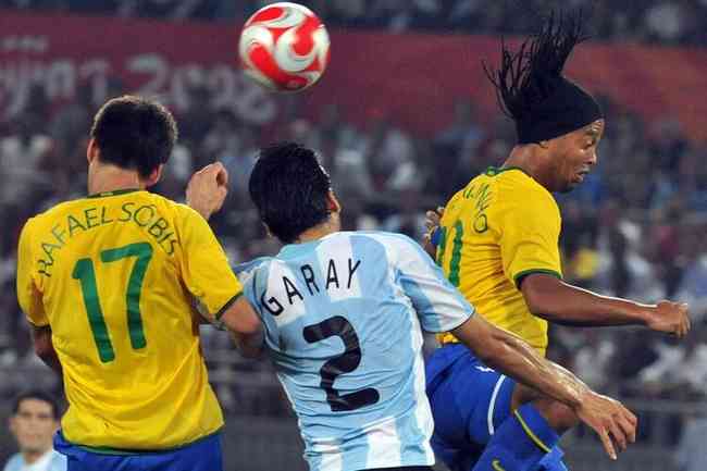 Sobis foi titular na semi em 2008, vencida pela Argentina por 3 a 0