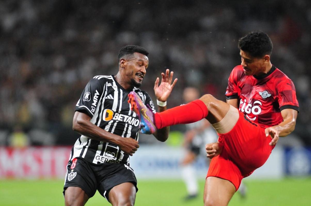 Fotos do jogo entre Atltico x Libertad, pela Copa Libertadores