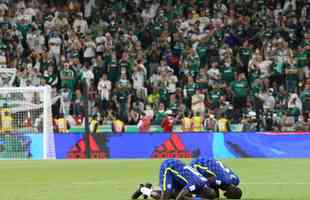 Gol de Kai Havertz, na prorrogao, decretou vitria do Chelsea sobre o Palmeiras por 2 a 1 na final do Mundial. Times ingls festou muito o ttulo mundial em Abu Dhabi, nos Emirados rabes