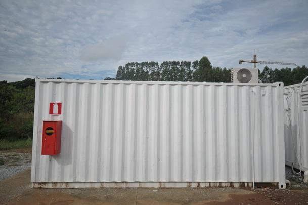 Amrica abriu Casa do Atleta, alojamento que recebe jovens das categorias de base do clube no Centro de Treinamento Lanna Drumond. Local abriga 60 jogadores. Segundo direo, contineres eram utilizados para receber atletas em perodo de testes, mas j esto desativados. Por falta de alvars da prefeitura de Contagem e laudo do Corpo de Bombeiros, Amrica realocou garotos em hotel de Belo Horizonte at regularizao do CT.