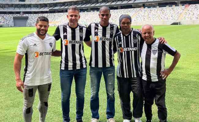 Atlético-MG realiza jogo festivo com ídolos históricos na Arena