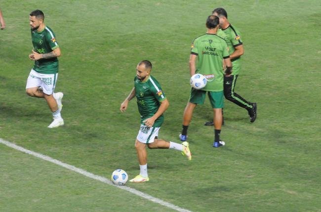 Veja as fotos do confronto entre Amrica e Bahia, no estdio Independncia, em BH, pela 27 rodada do Campeonato Brasileiro.